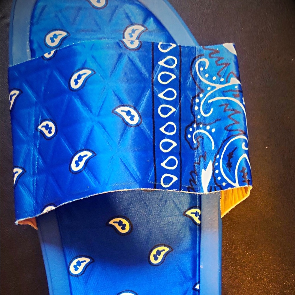 Blue bandana sandals